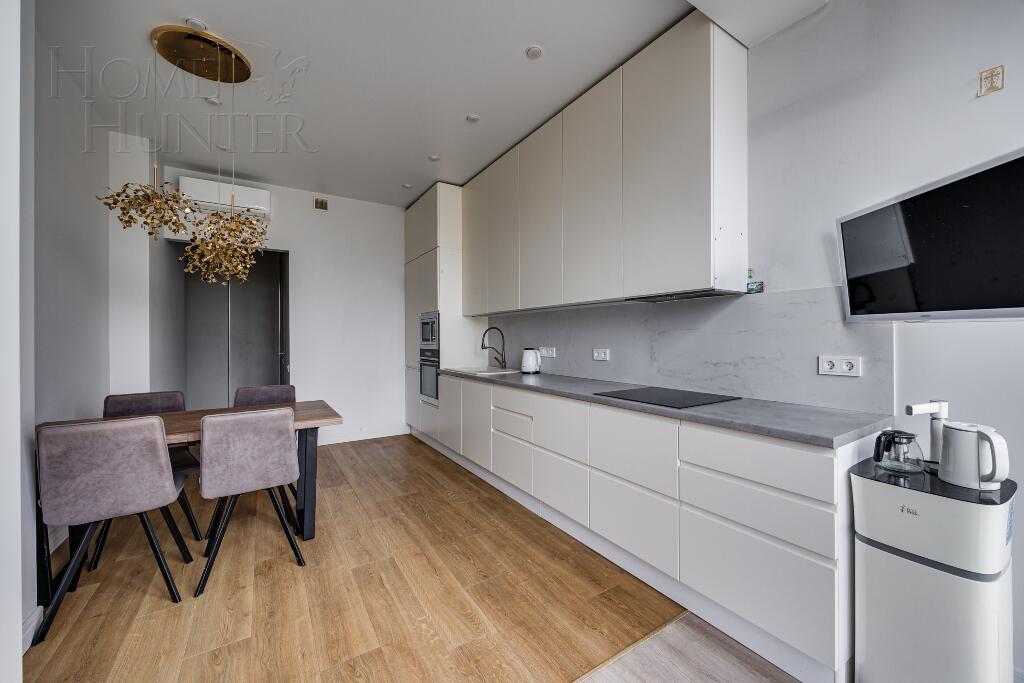 2-КОМН. КВАРТИРА С ОТДЕЛКОЙ 70 М² НА 10 ЭТАЖЕ