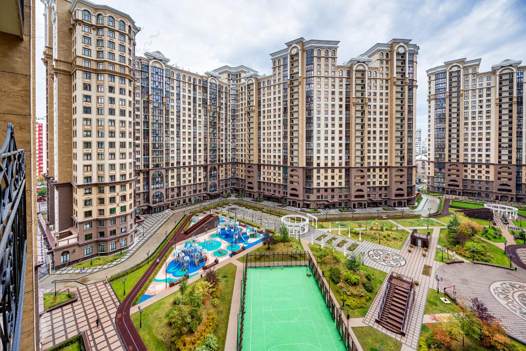 2-КОМН. КВАРТИРА С ОТДЕЛКОЙ 70 М² НА 10 ЭТАЖЕ