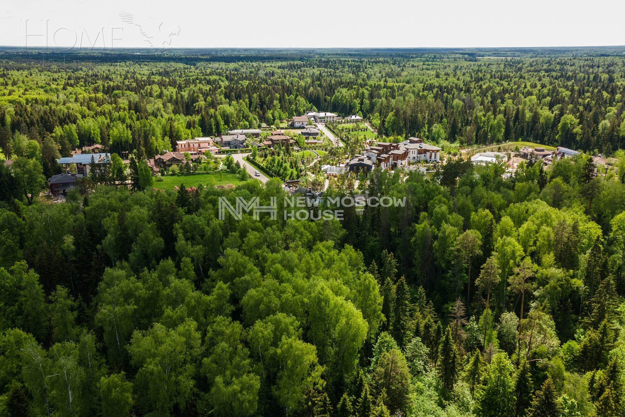 3-этажный коттедж 1 540 м² без отделки