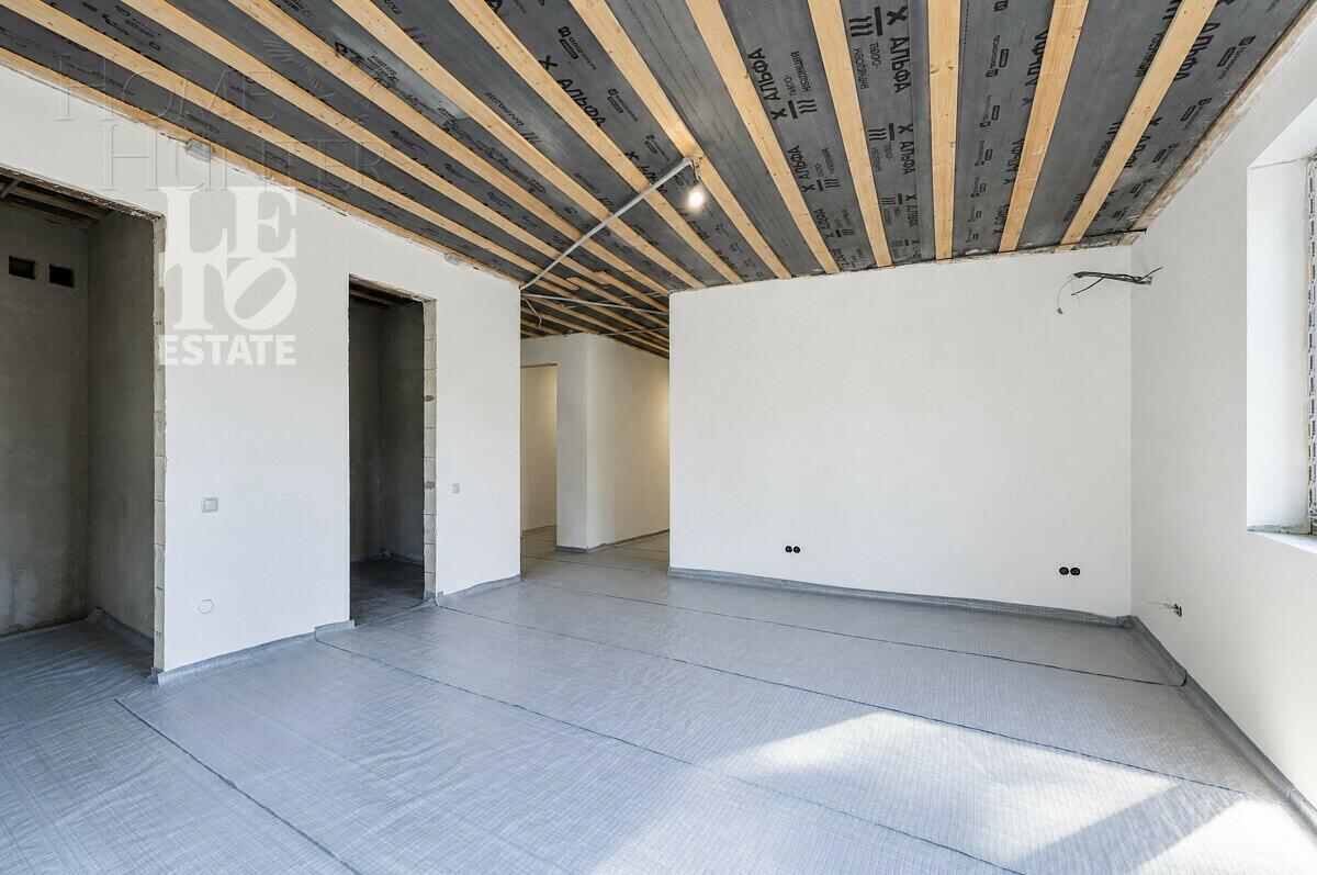 1-этажный коттедж 310 м² без отделки