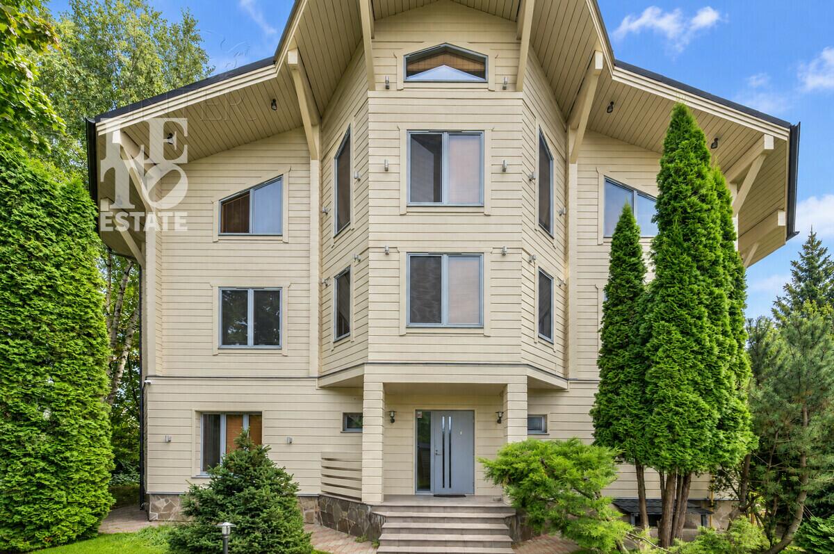 1-этажный коттедж 680 м² с отделкой