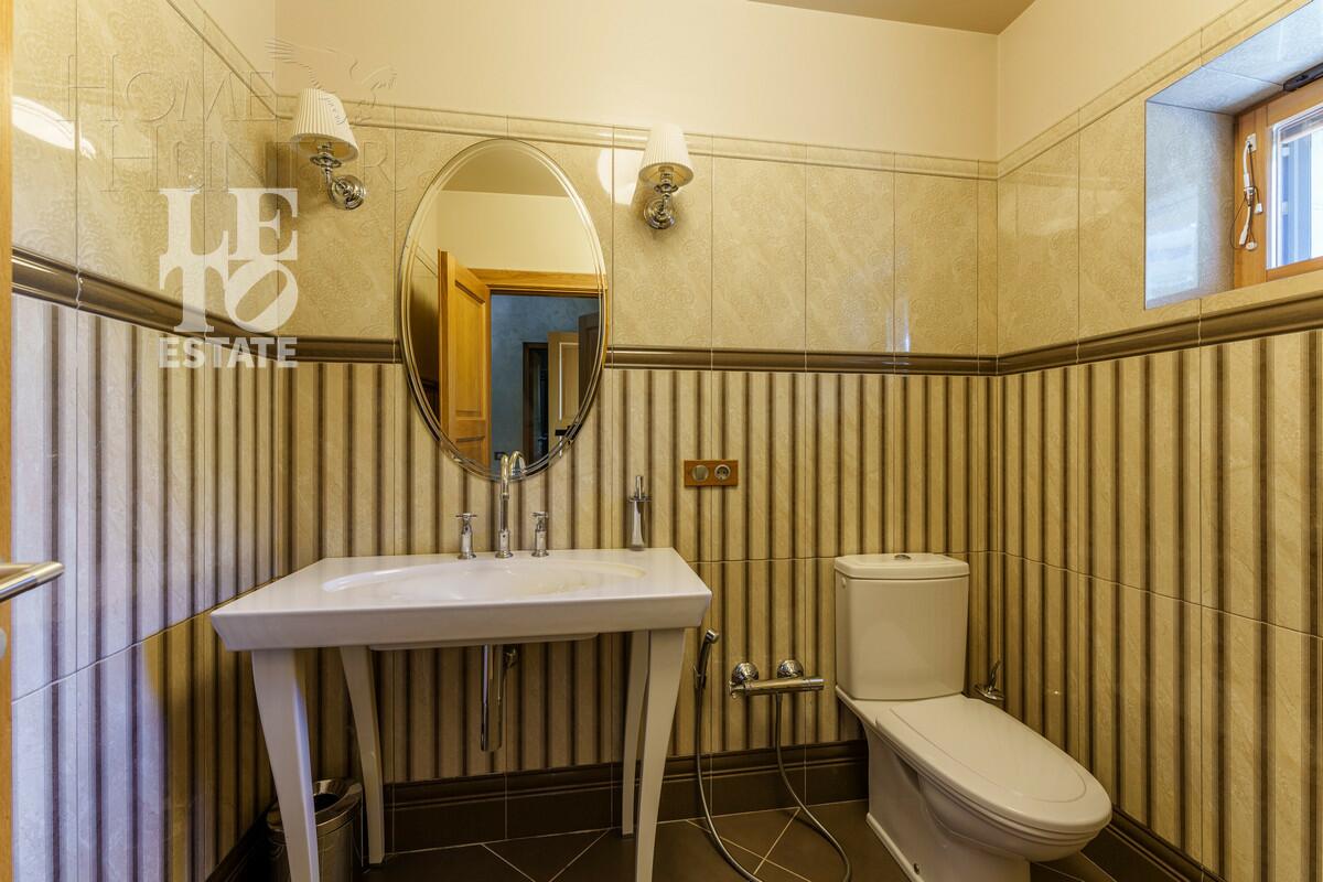 1-этажный коттедж 680 м² с отделкой