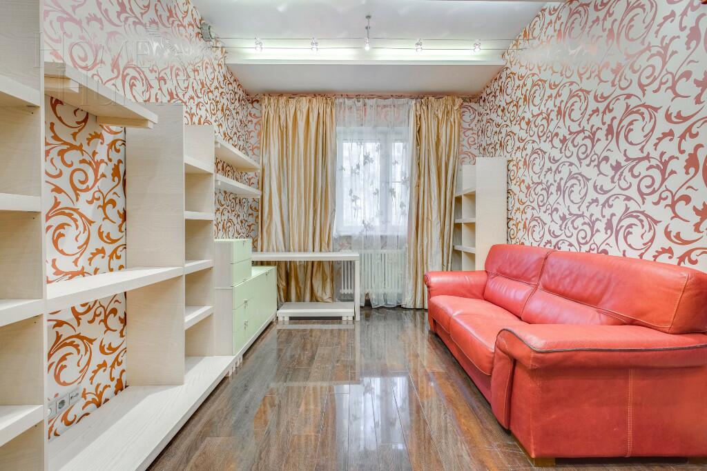 2-этажный коттедж 1 000 м² с отделкой