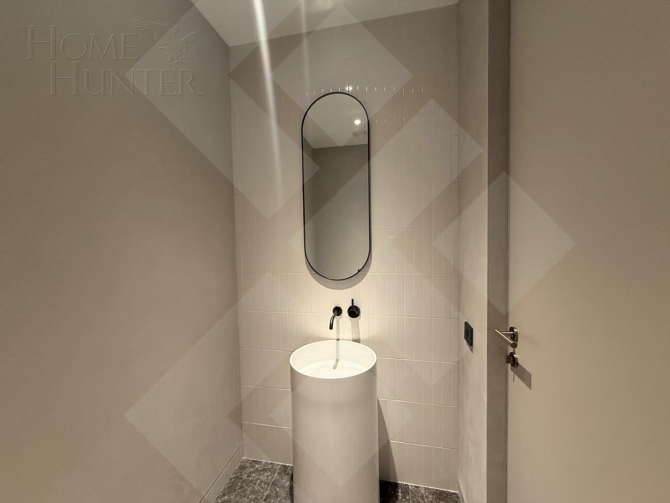 4-КОМН. КВАРТИРА С ОТДЕЛКОЙ 161.5 М² НА 2 ЭТАЖЕ