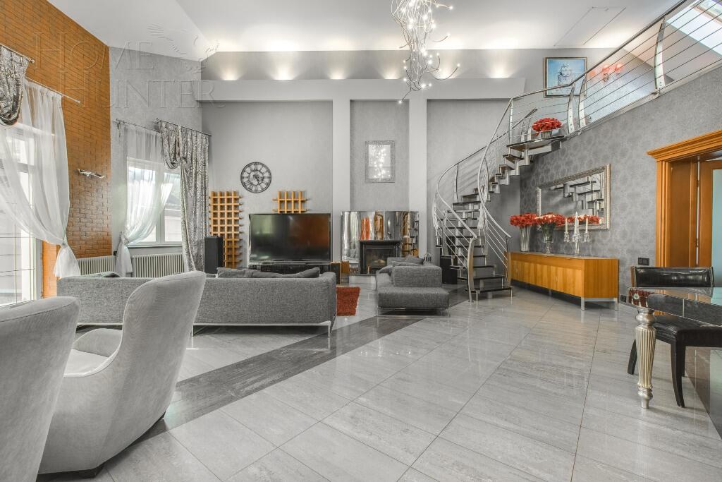 2-этажный коттедж 1 000 м² с отделкой