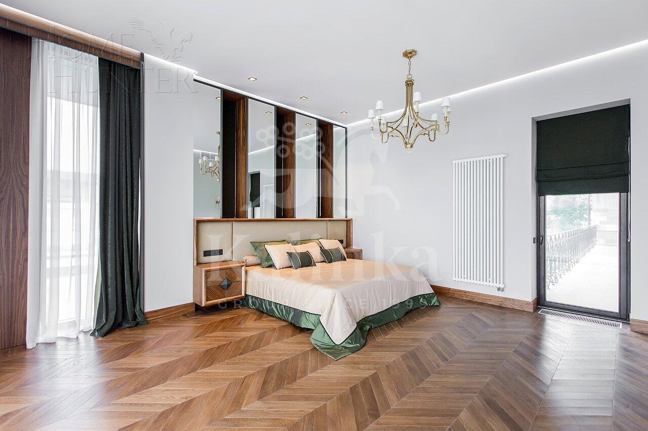 2-этажный коттедж 989.7 м² с отделкой