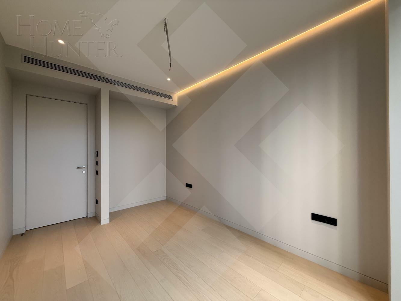 4-КОМН. КВАРТИРА С ОТДЕЛКОЙ 161.5 М² НА 2 ЭТАЖЕ