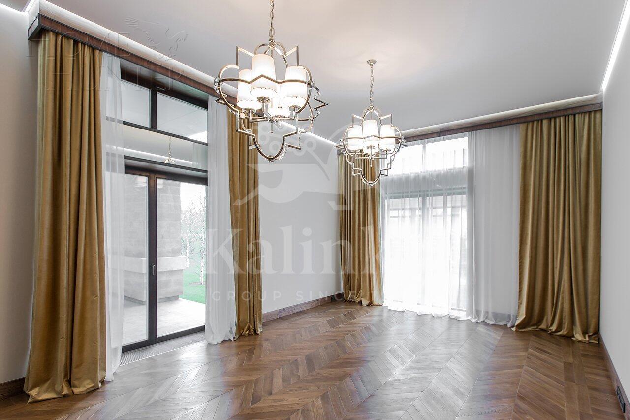 2-этажный коттедж 989.7 м² с отделкой