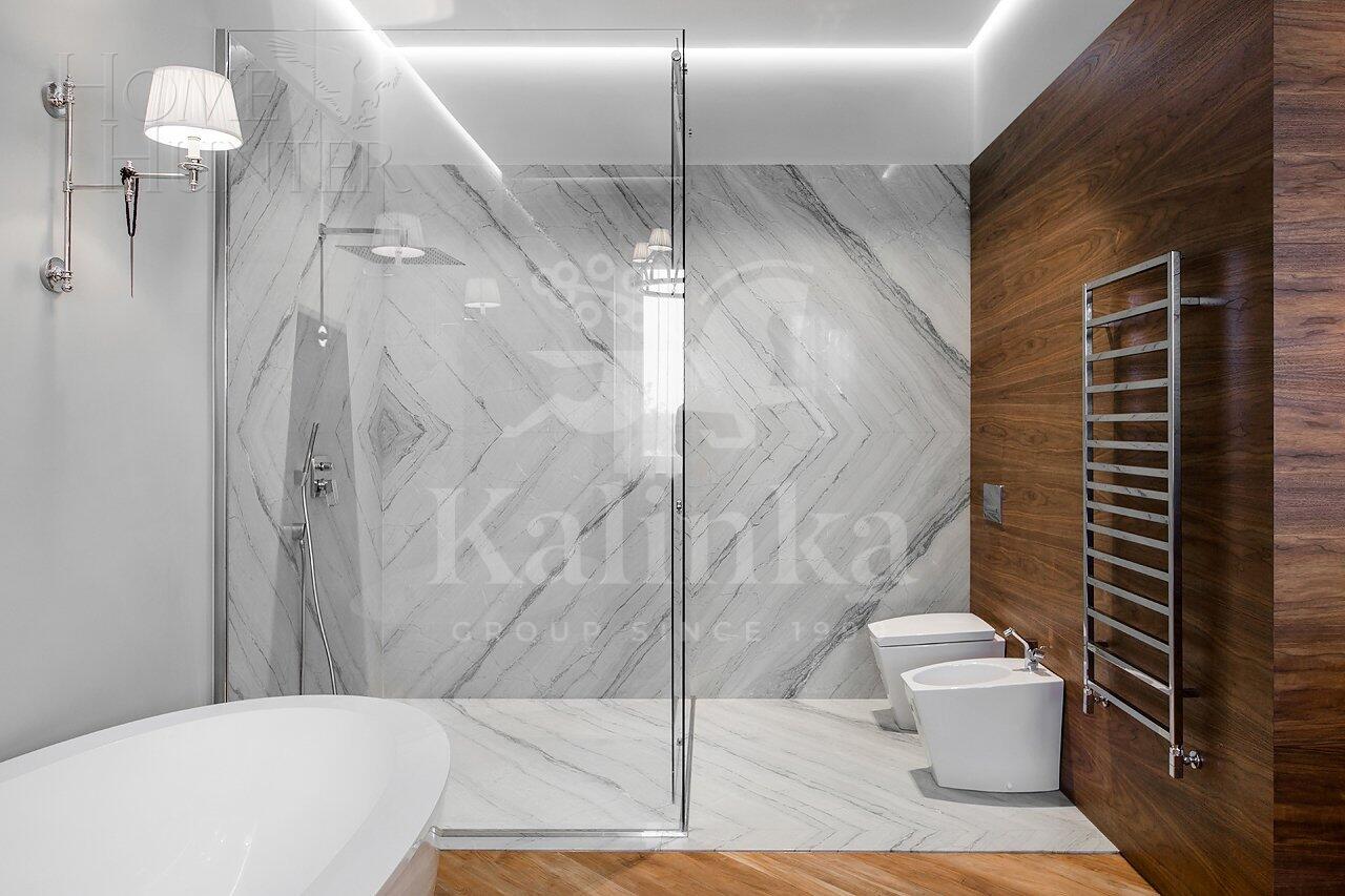 2-этажный коттедж 989.7 м² с отделкой