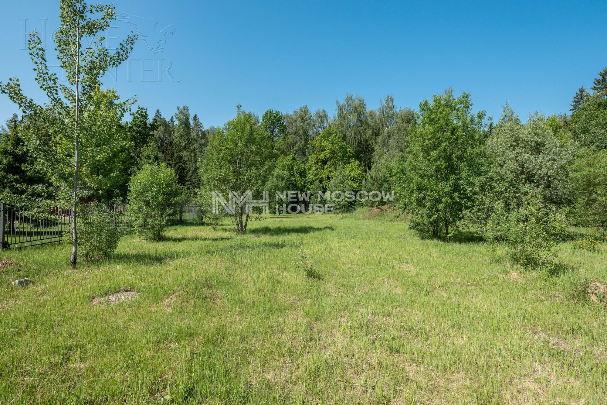 3-этажный коттедж 1 540 м² без отделки
