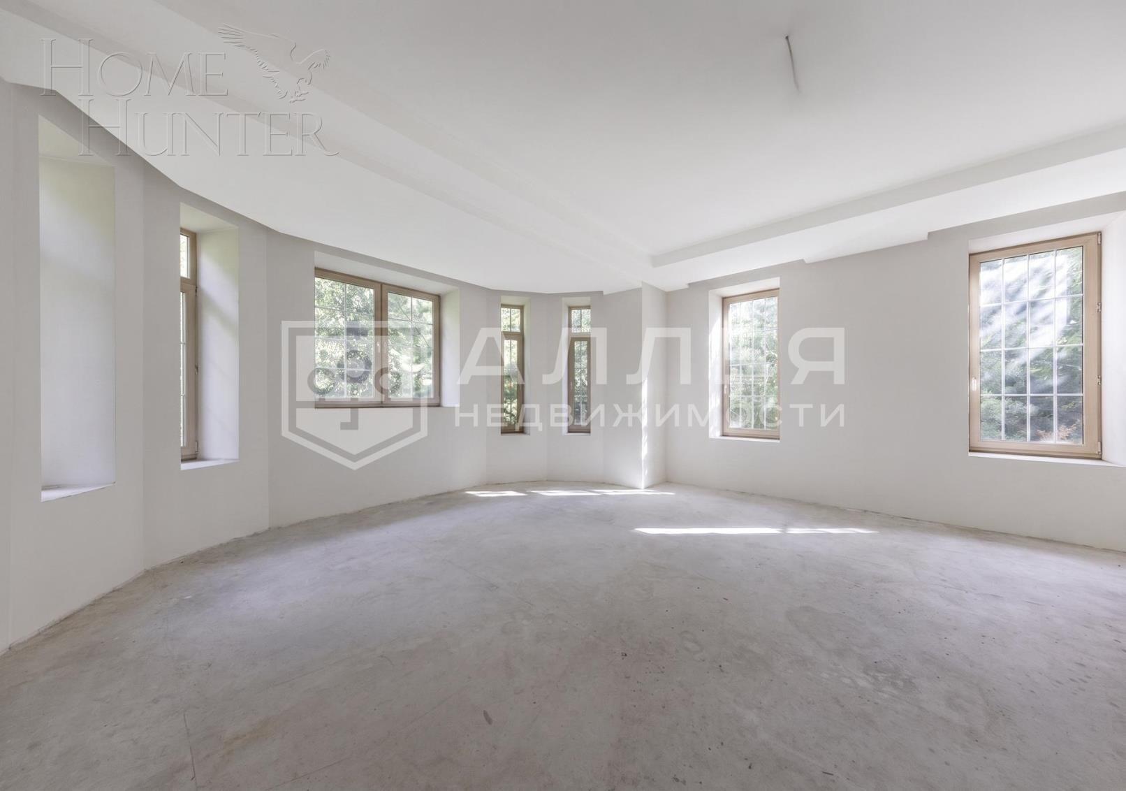 3-этажный коттедж 732.9 м² с отделкой