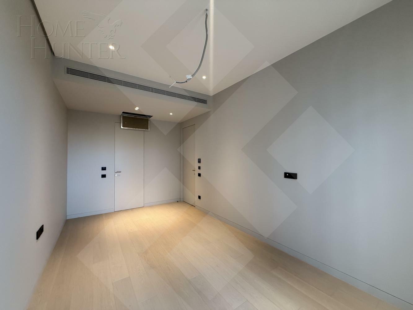 4-КОМН. КВАРТИРА С ОТДЕЛКОЙ 161.5 М² НА 2 ЭТАЖЕ
