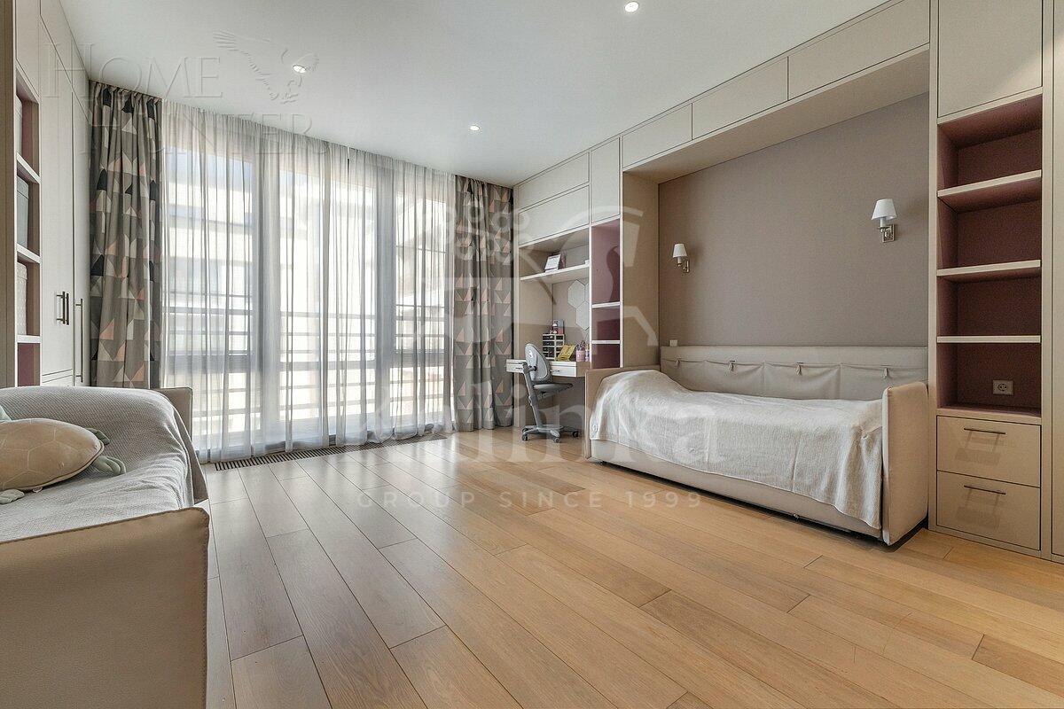 6-КОМН. КВАРТИРА С ОТДЕЛКОЙ 290 М² НА 6 ЭТАЖЕ