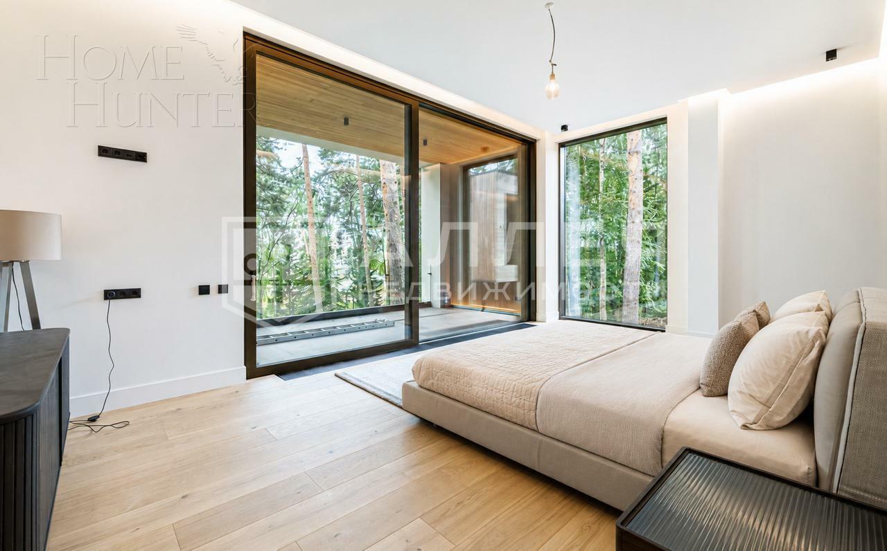 3-этажный коттедж 1 250 м² с отделкой