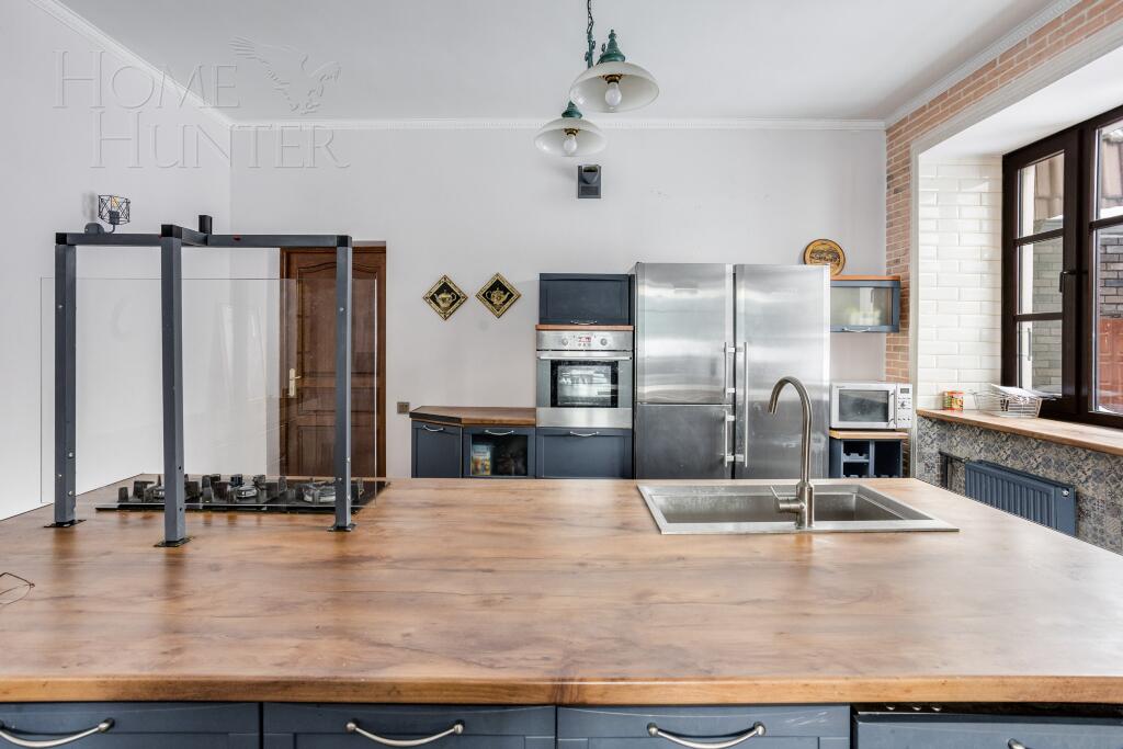 2-этажный коттедж 760 м² с отделкой