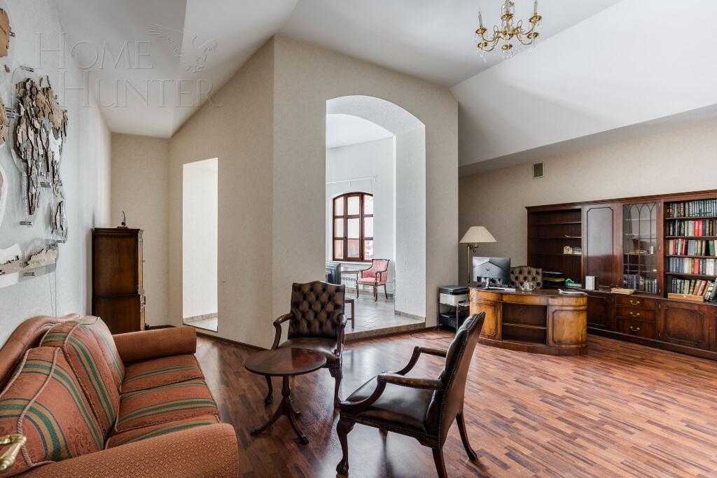 2-этажный коттедж 760 м² с отделкой