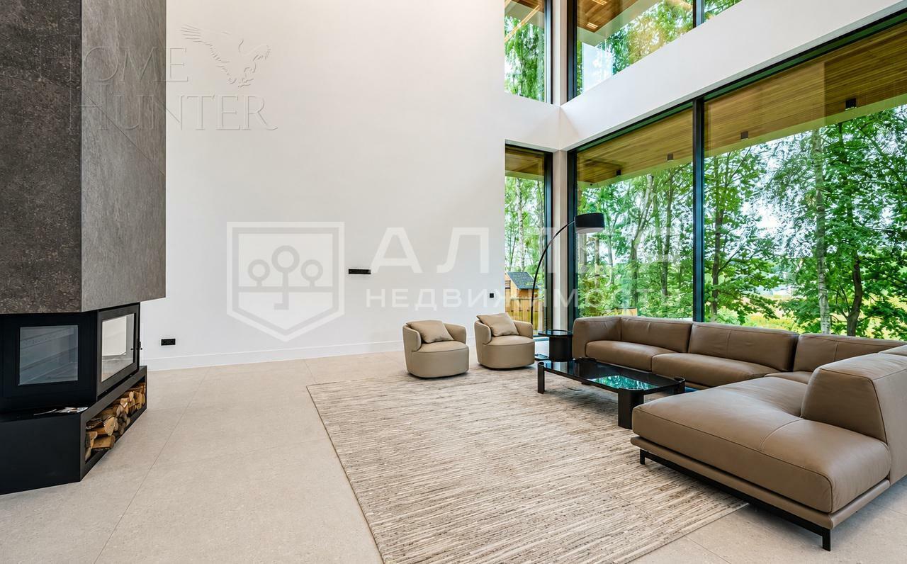 3-этажный коттедж 1 250 м² с отделкой