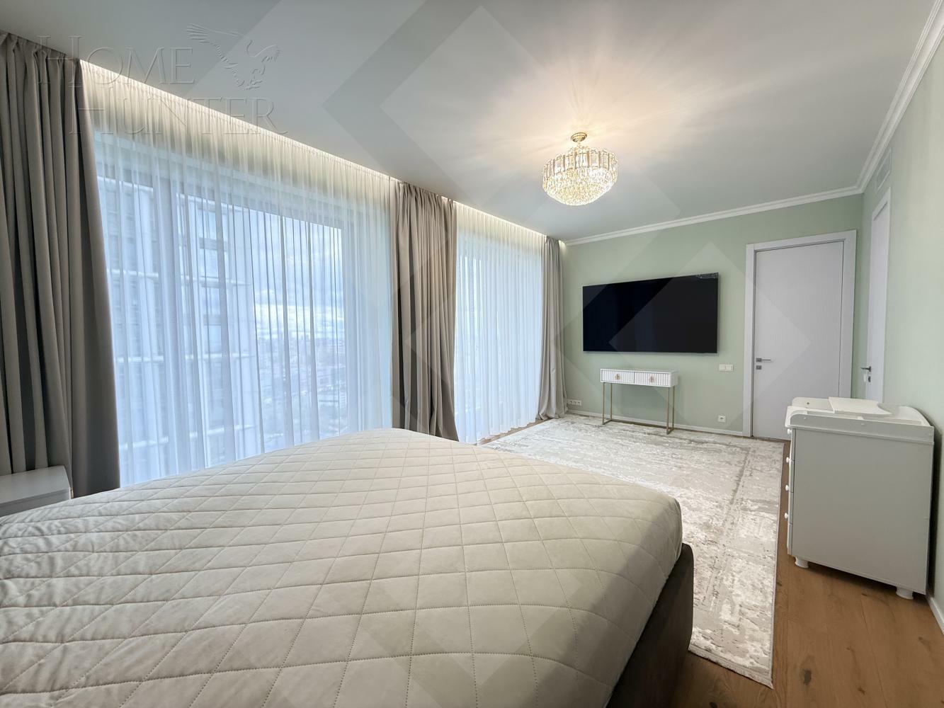 4-КОМН. КВАРТИРА С ОТДЕЛКОЙ 159 М² НА 27 ЭТАЖЕ