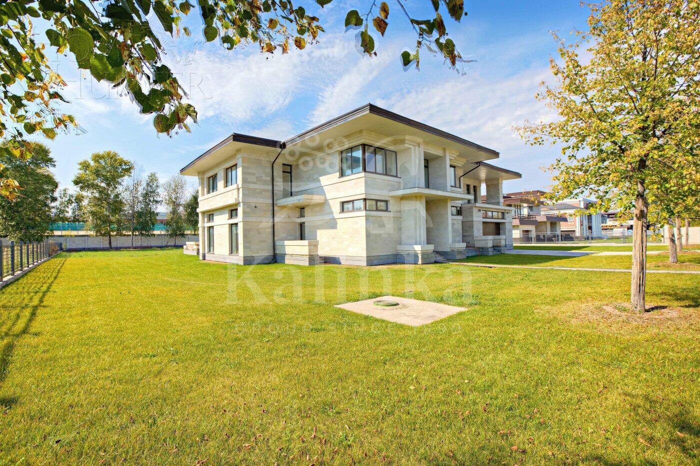 2-этажный коттедж 948.9 м² без отделки
