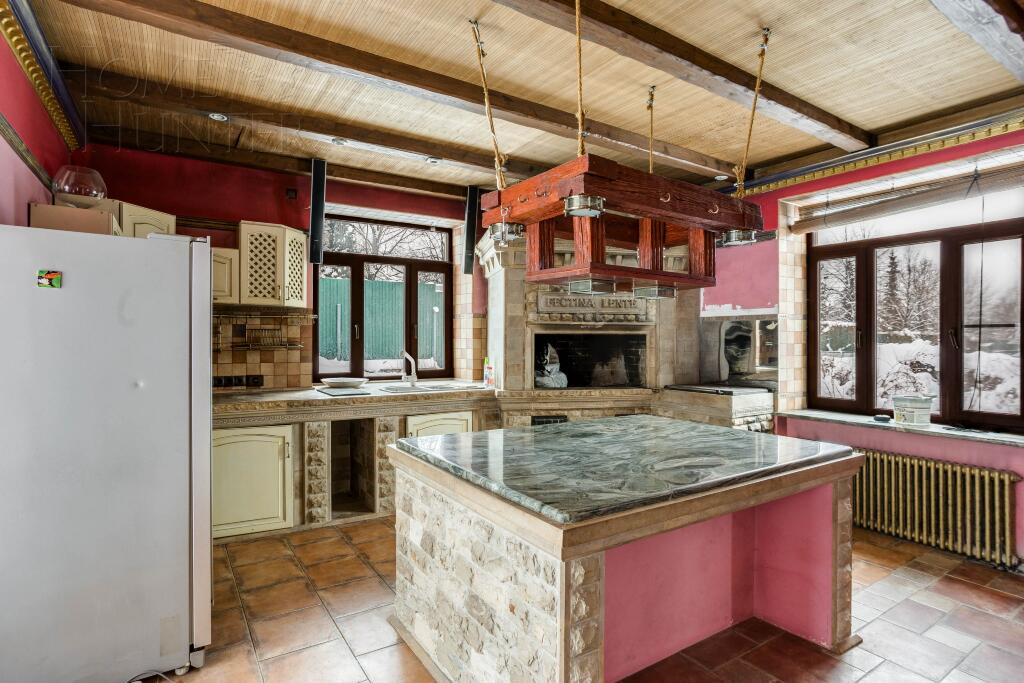 2-этажный коттедж 760 м² с отделкой