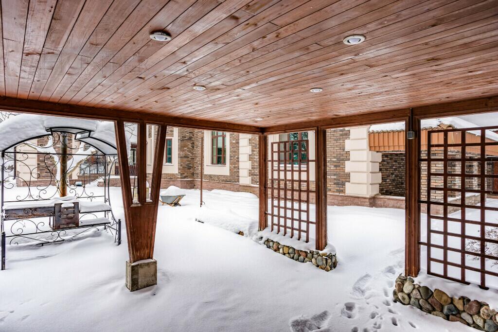 2-этажный коттедж 760 м² с отделкой