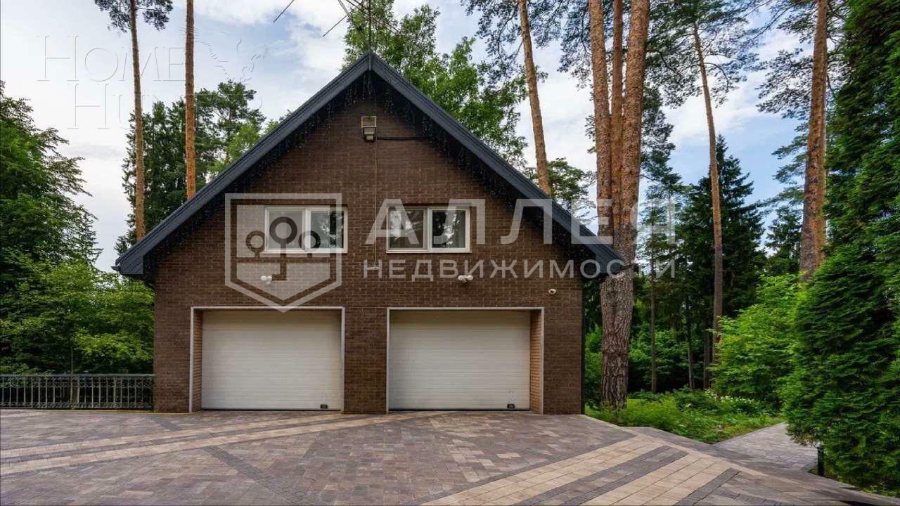 3-этажный коттедж 422 м² с отделкой