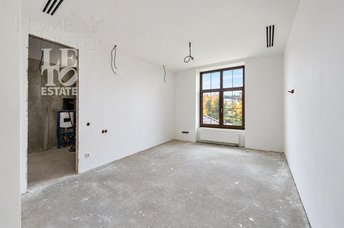 1-этажный коттедж 740 м² без отделки