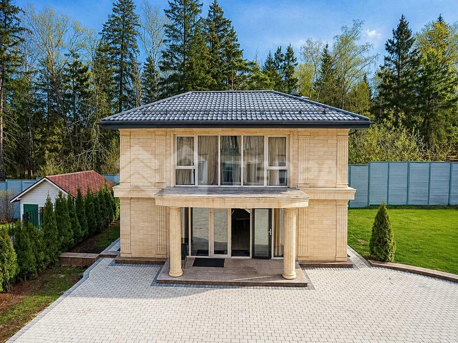 КОТТЕДЖ 525 м² с отделкой