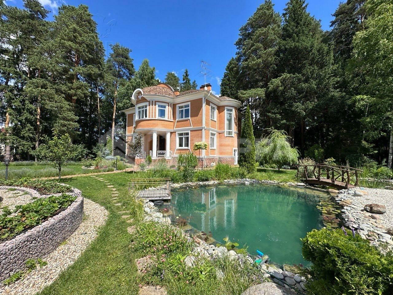 КОТТЕДЖ 450 м² с отделкой