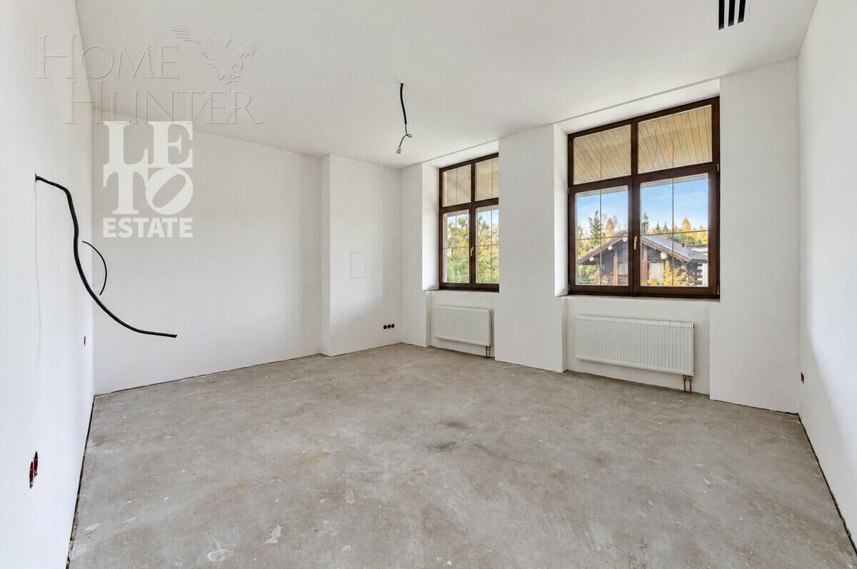 1-этажный коттедж 740 м² без отделки