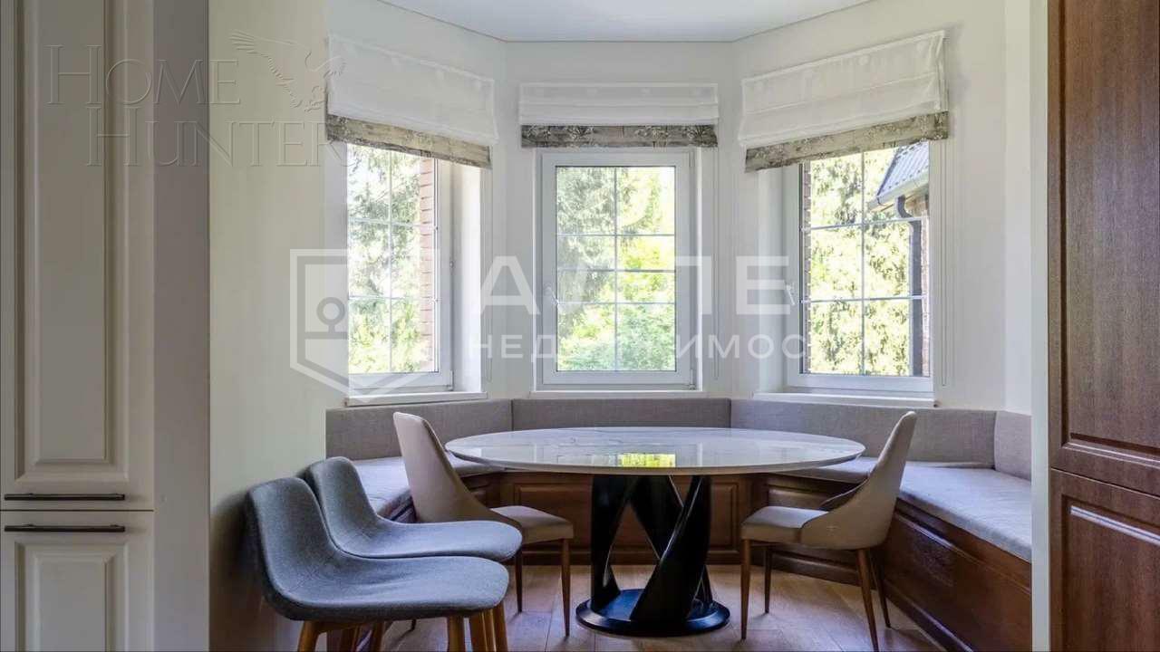 3-этажный коттедж 422 м² с отделкой