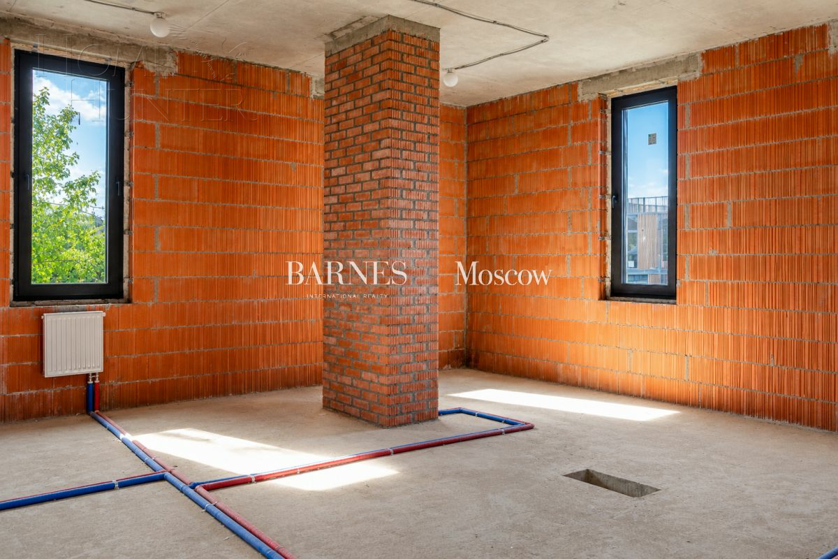 2-этажный коттедж 290.6 м² без отделки