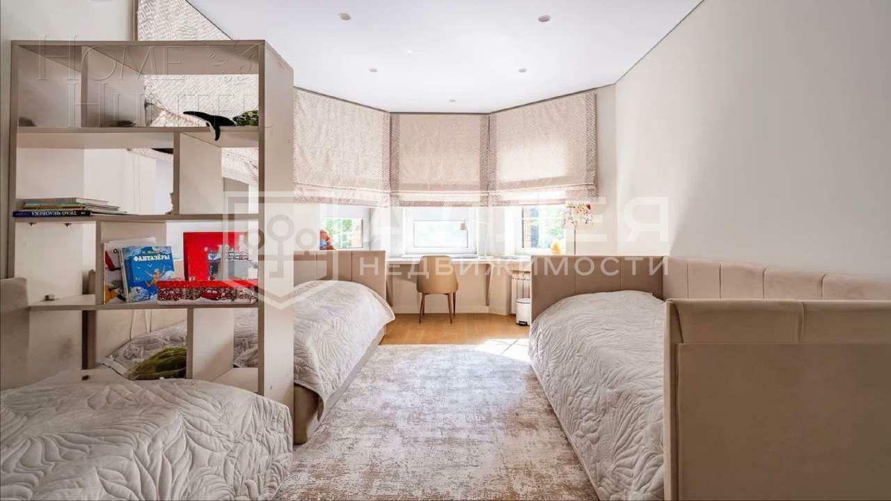 3-этажный коттедж 422 м² с отделкой