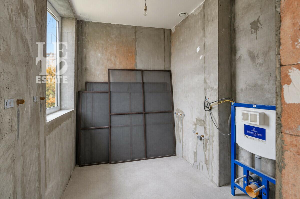 1-этажный коттедж 740 м² без отделки