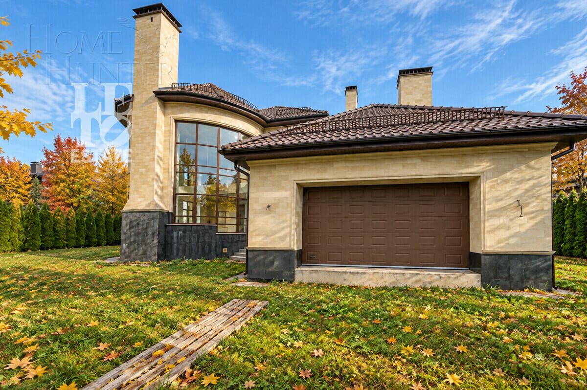 1-этажный коттедж 740 м² без отделки