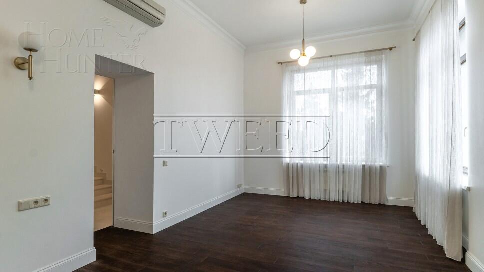 2-этажный коттедж 400 м² с отделкой