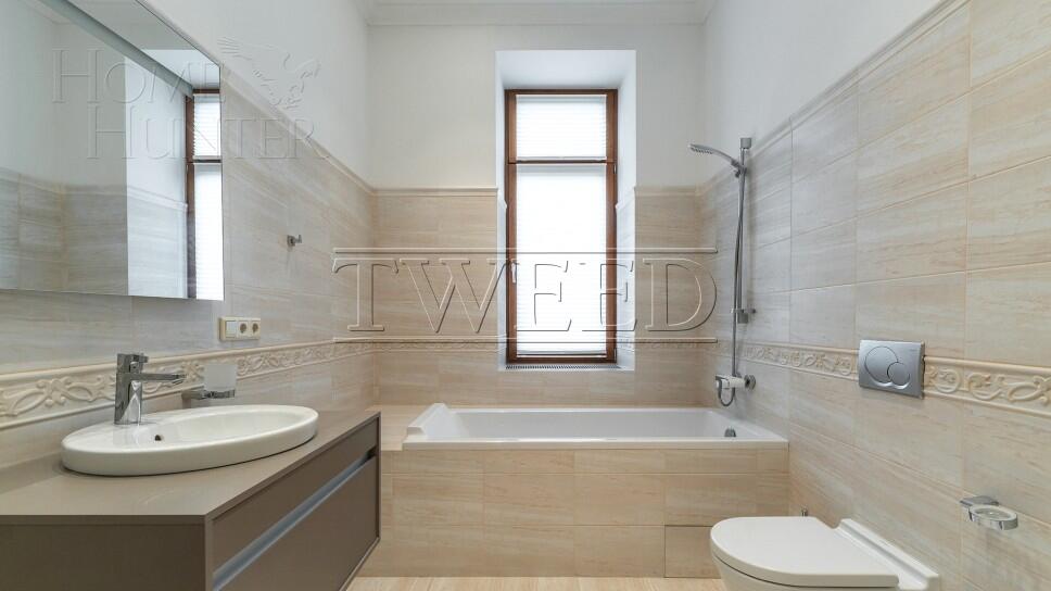 2-этажный коттедж 400 м² с отделкой