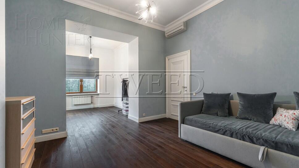 2-этажный коттедж 400 м² с отделкой