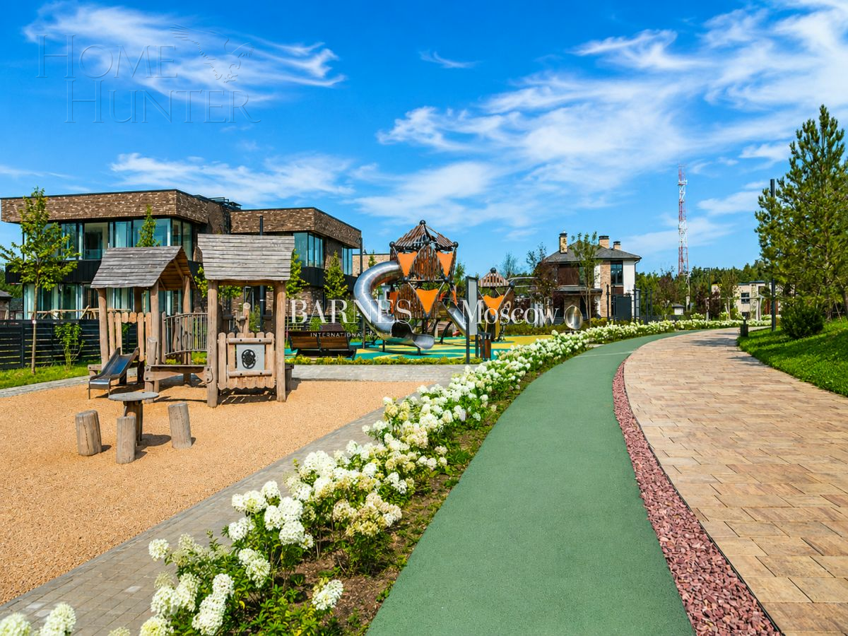 2-этажный коттедж 290.6 м² без отделки