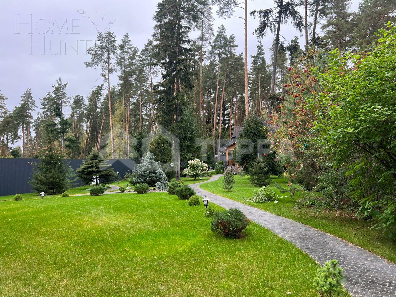 КОТТЕДЖ 637 м² с отделкой