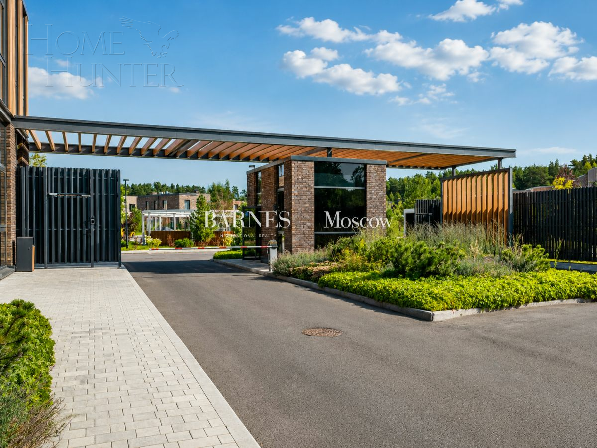 2-этажный коттедж 290.6 м² без отделки