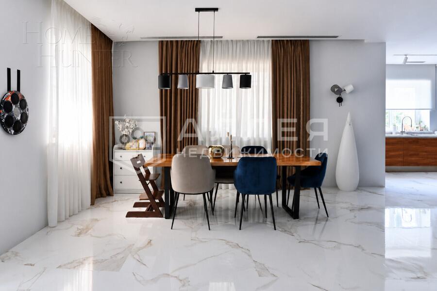 2-этажный коттедж 560 м² с отделкой