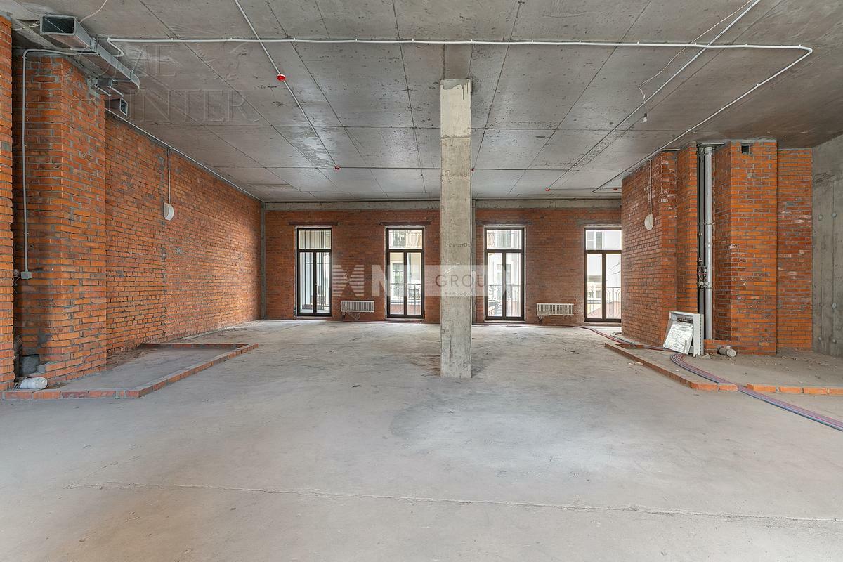 5-КОМН. АПАРТАМЕНТЫ БЕЗ ОТДЕЛКИ 284.8 М² НА 2 ЭТАЖЕ