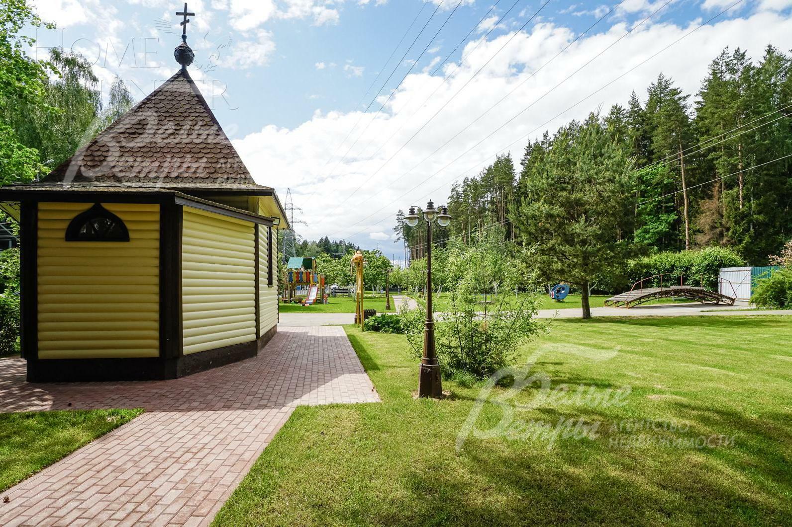 4-этажный коттедж 880 м² с отделкой