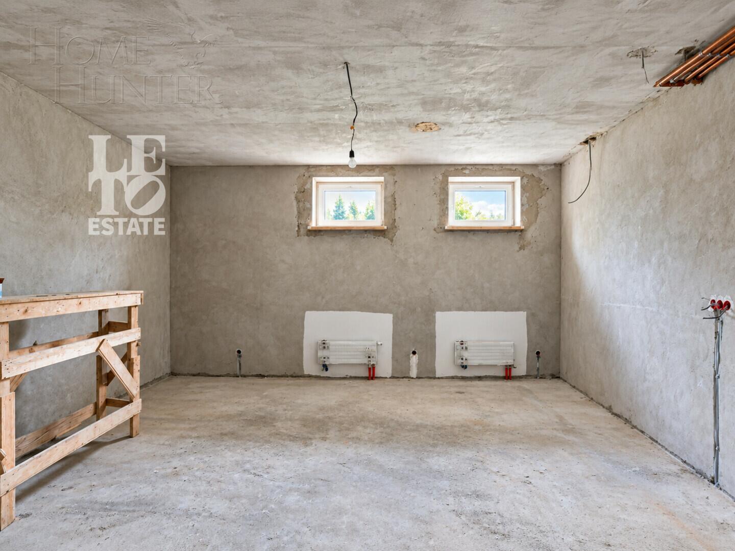 1-этажный коттедж 640 м² без отделки