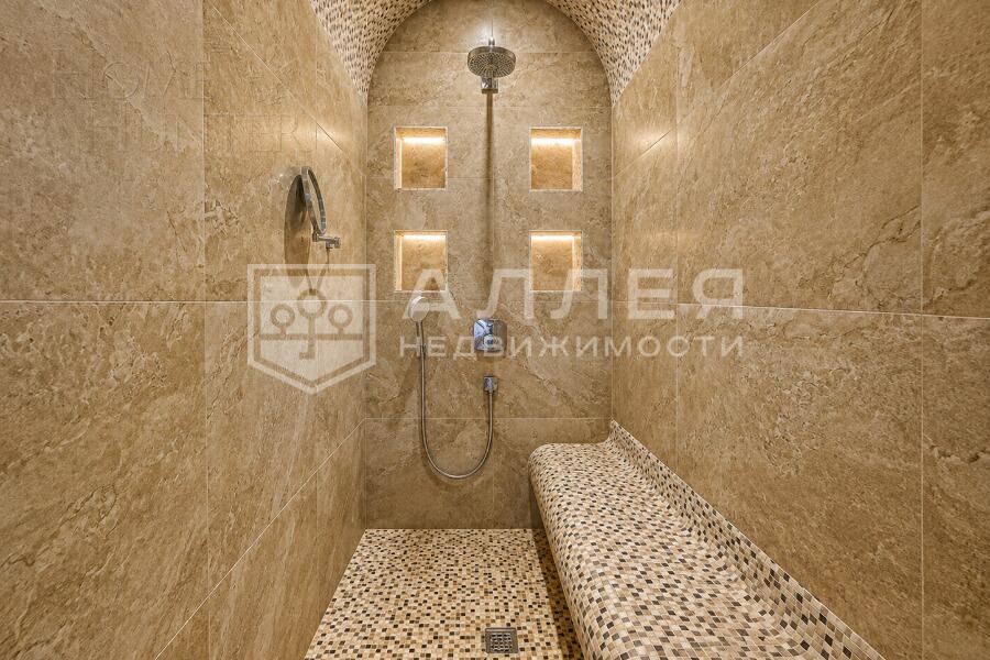 2-этажный коттедж 560 м² с отделкой