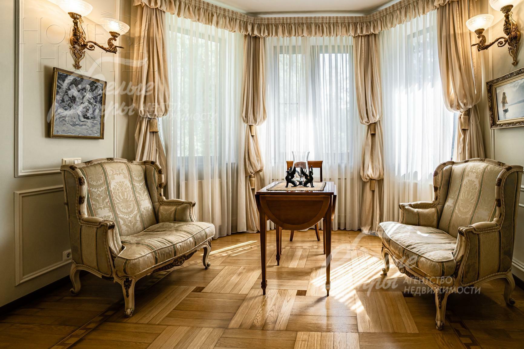 4-этажный коттедж 880 м² с отделкой