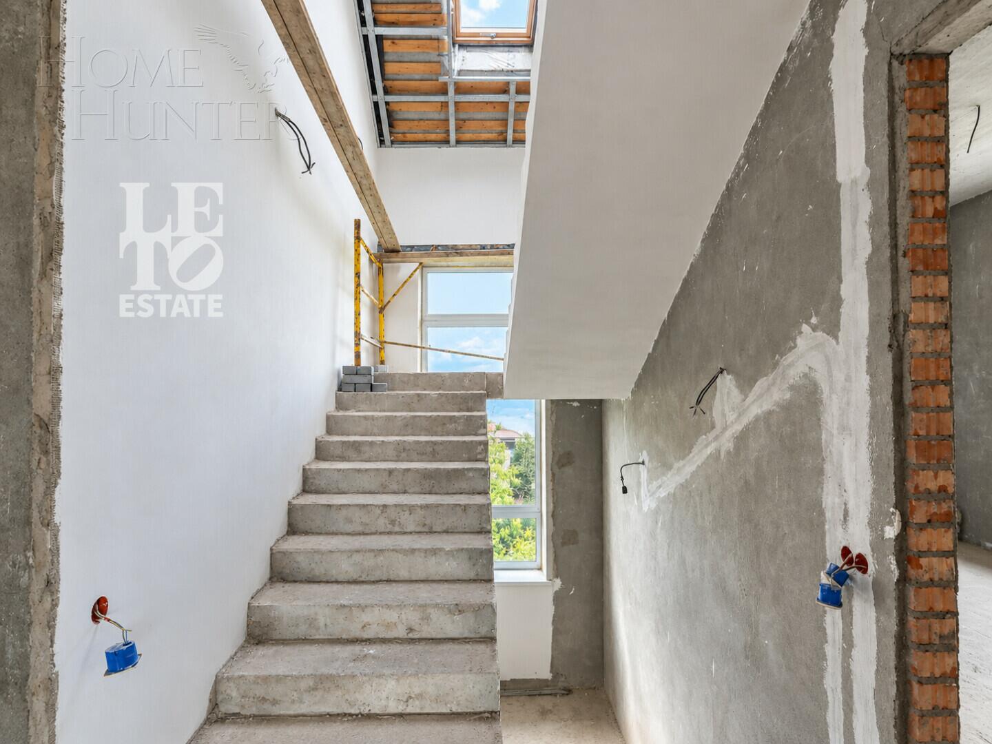 1-этажный коттедж 640 м² без отделки