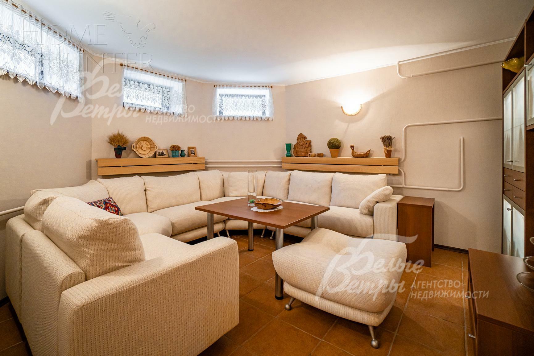4-этажный коттедж 880 м² с отделкой