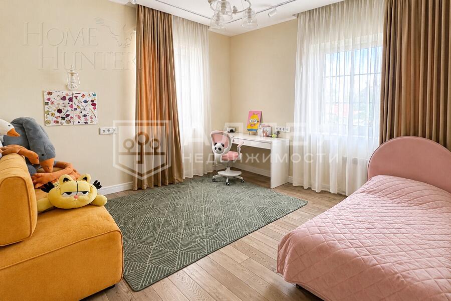 2-этажный коттедж 560 м² с отделкой